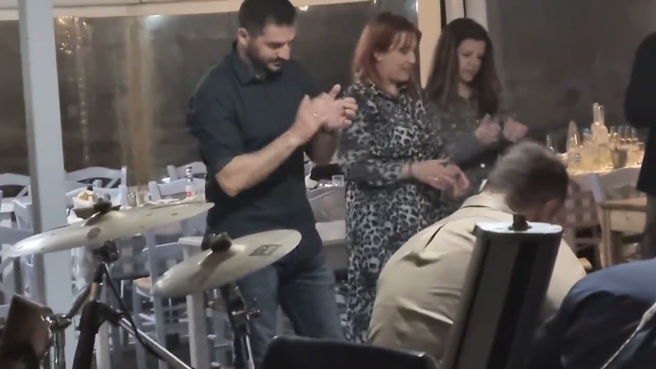 τις στροφές / ζεϊμπέκικο Ευδοκίας Μακροκάνης & Παπαχρηστόπουλος