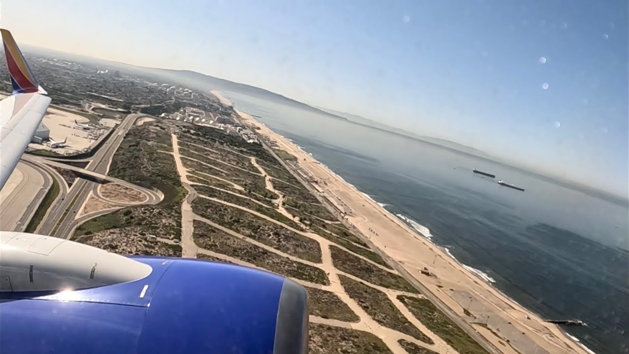 Takeoff from Los Angeles - Southwest Boeing 737-700 - N266WN - April 6, 2025