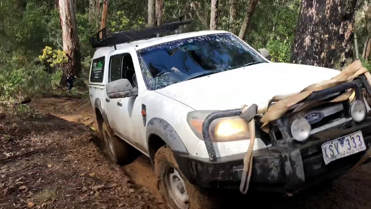 Wombat State Forest | Mud, recovery’s, flooded cars and sloppy hills | Blackwood 4WD, 4X4 Offroad