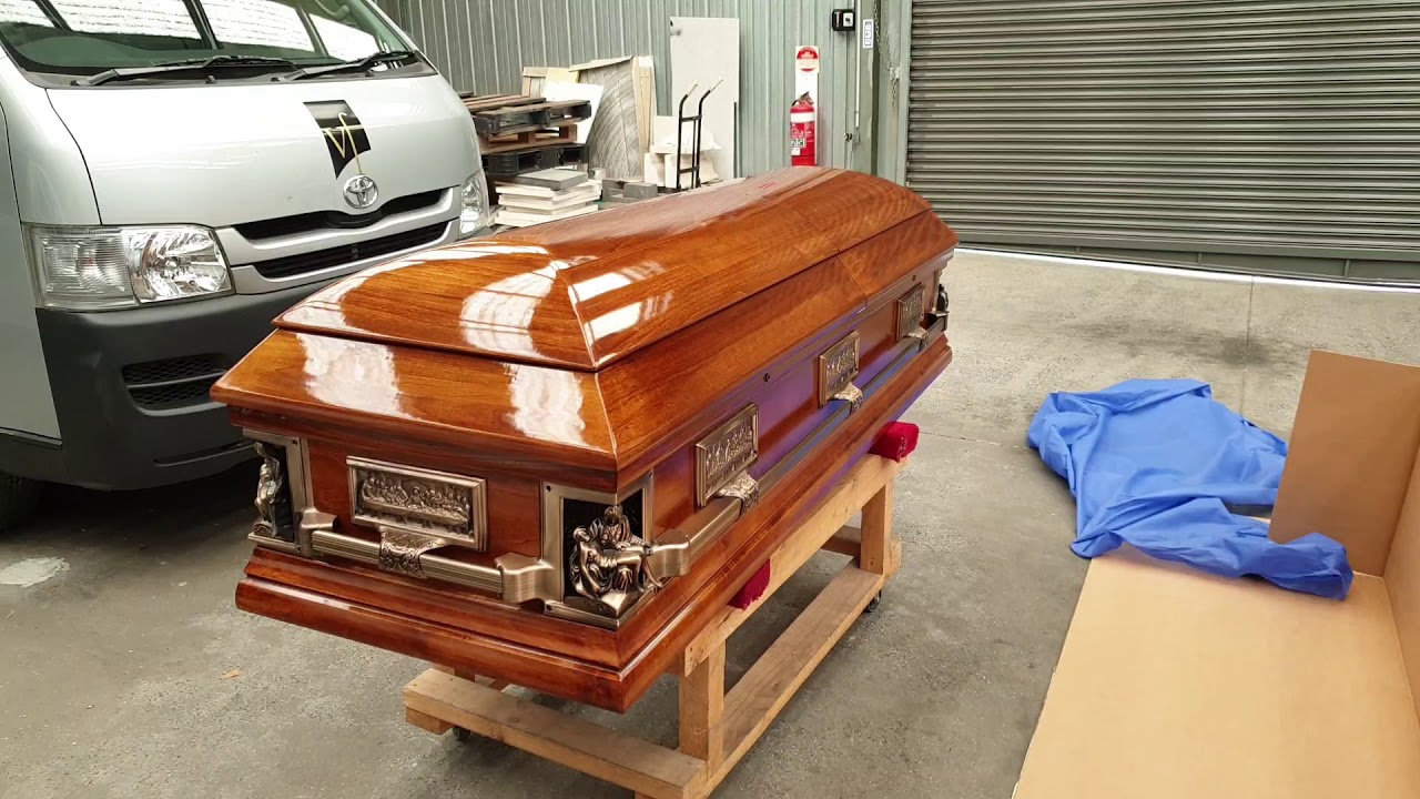 Life of a Funeral Director Pt 3 Batesville Casket Last Supper Pieta Unboxing #unboxing #funeral