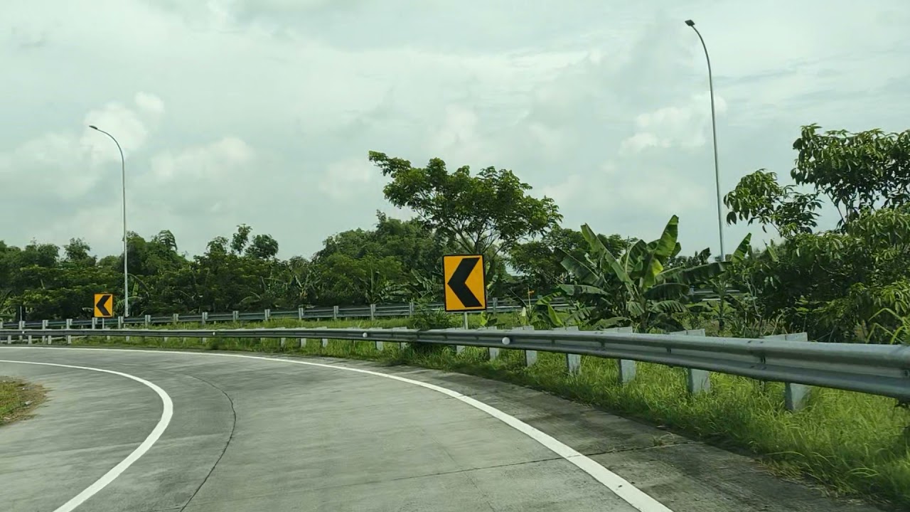 Pintu keluar tol Krian..