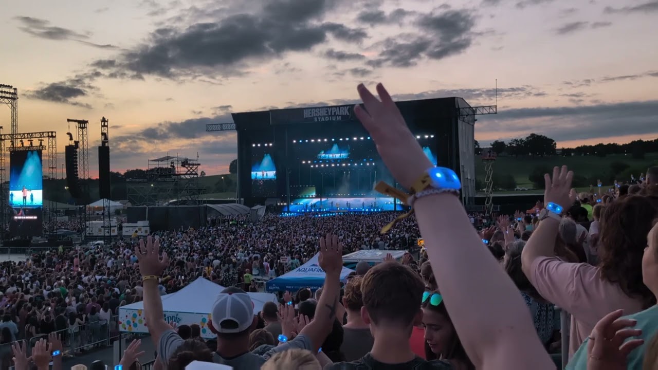 The Phil Wickham and Brandon Lake concert at Hershey Park stadium