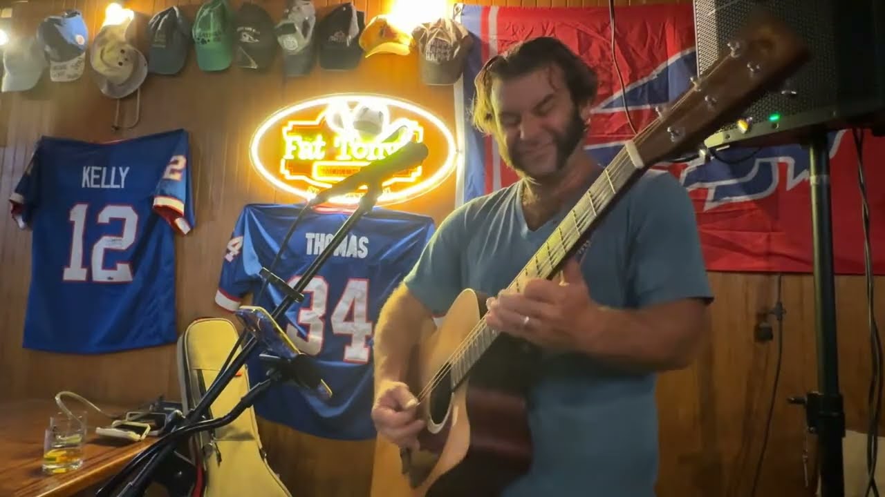 Live Music at Fat Tony's   #sxm - LIVE