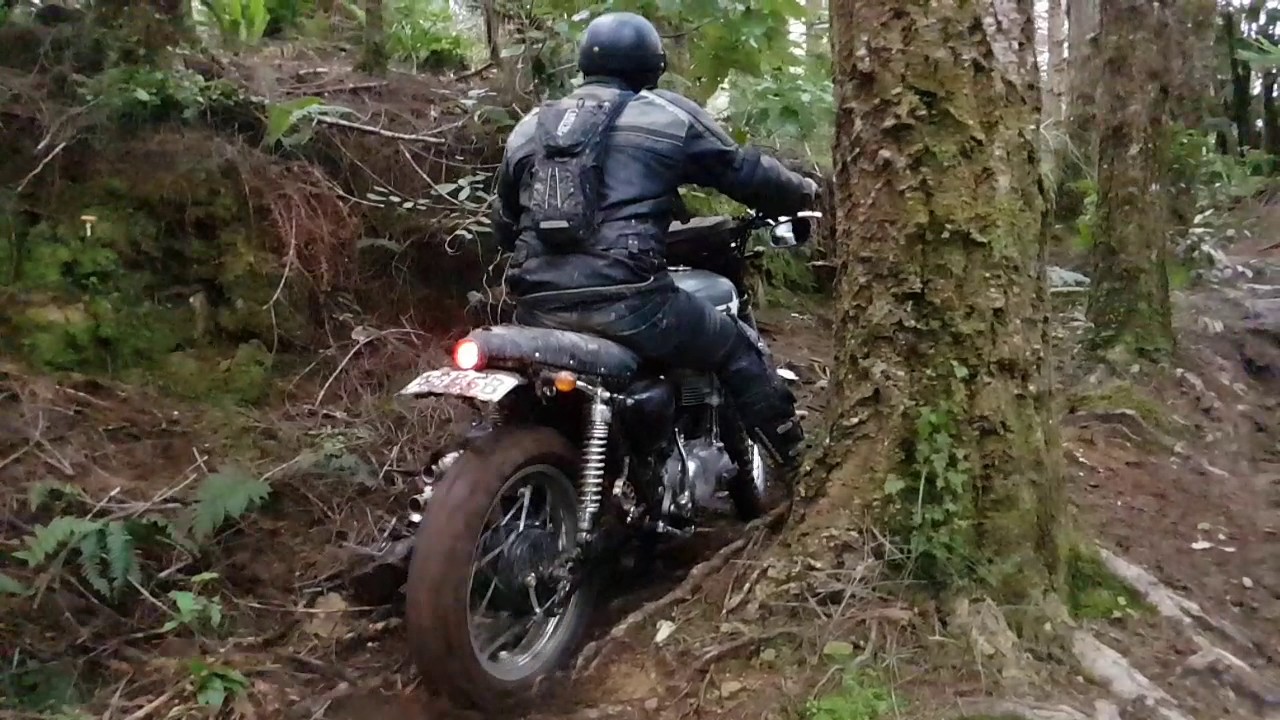 W650 Steam engine in the Akatarawas