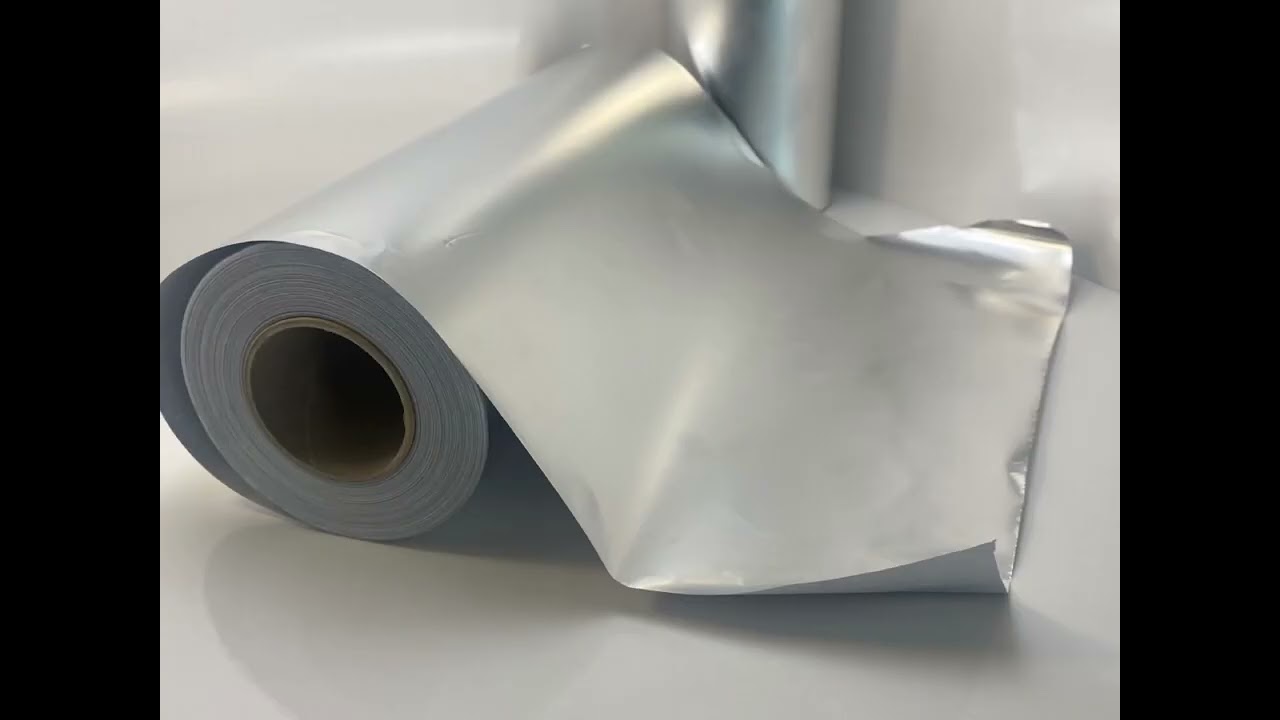 Truco para alejar a las palomas con papel aluminio