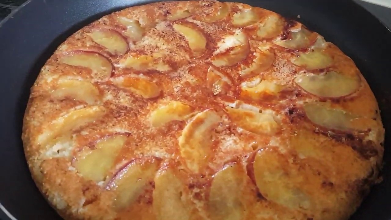 فطيرة تفاح في المقلاة للاوقات الضيقة والحرجة #galette de pommes