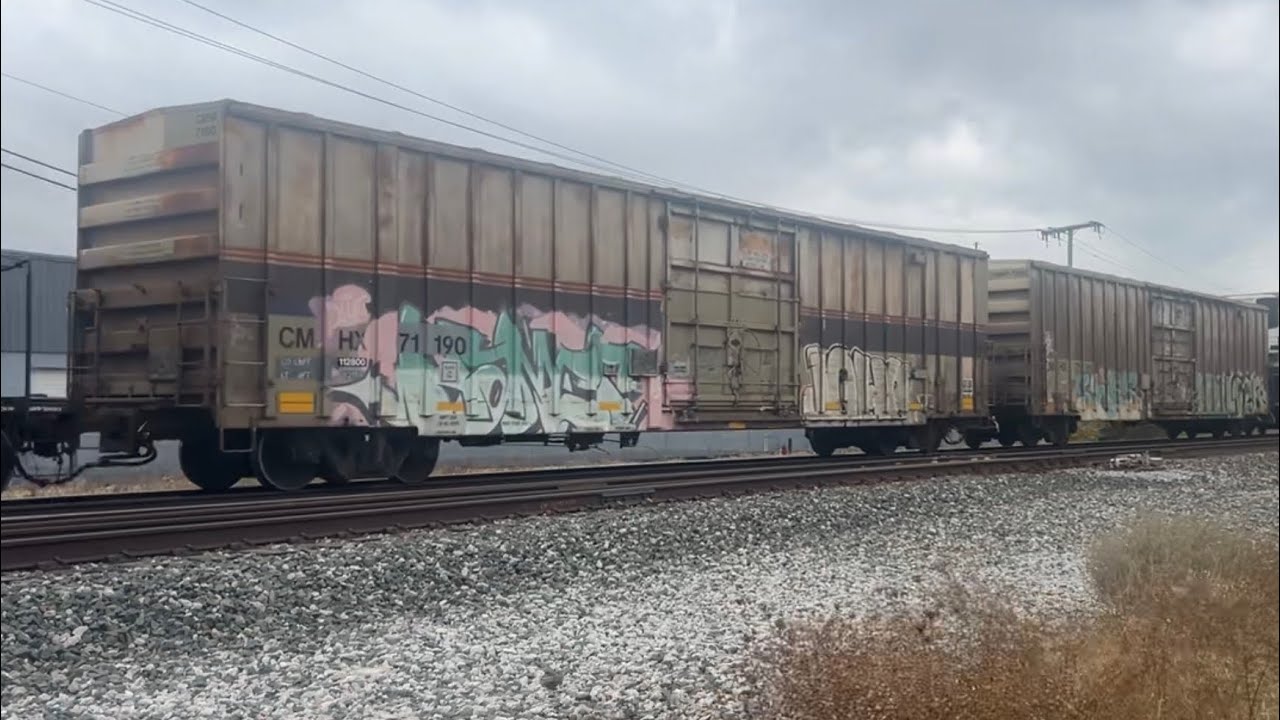 Railfanning at CSX Garret sub in Syracuse, Indiana