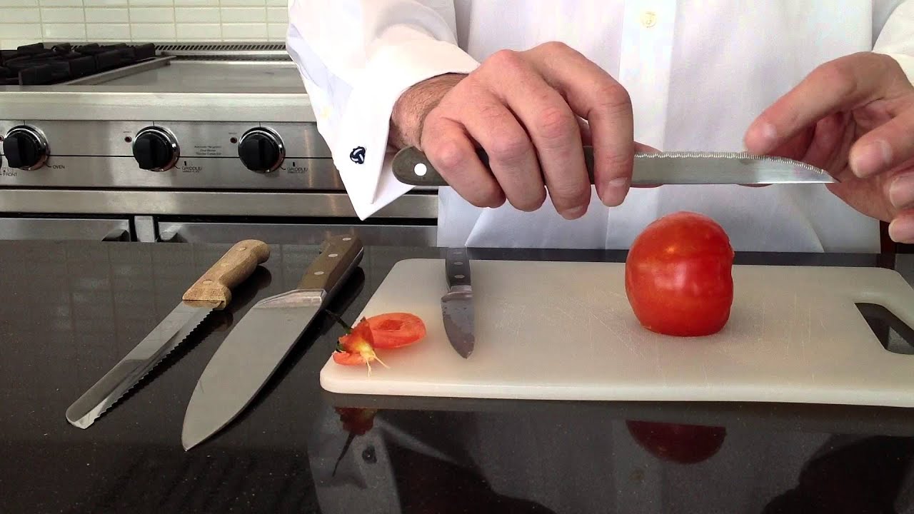 Comment couper une tomate