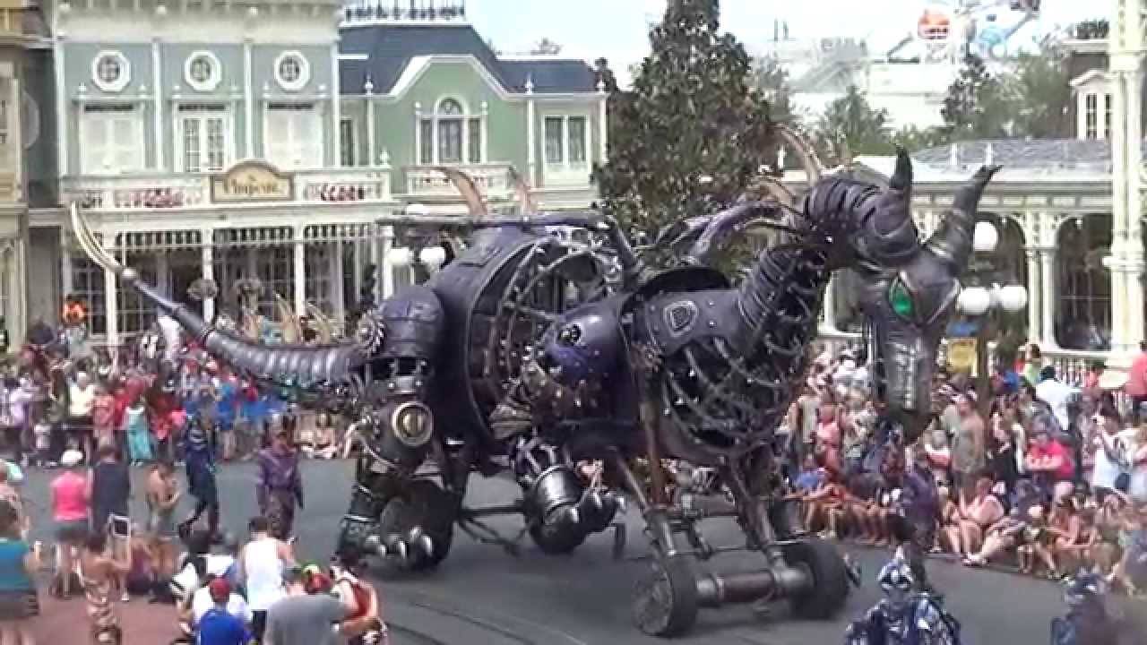 2015 Disney Festival of Fantasy Parade