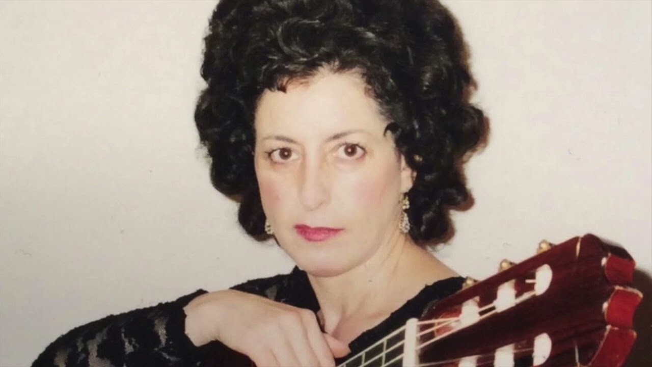 LYNNE GANGBAR plays SCARLATTI  Sonata K.120