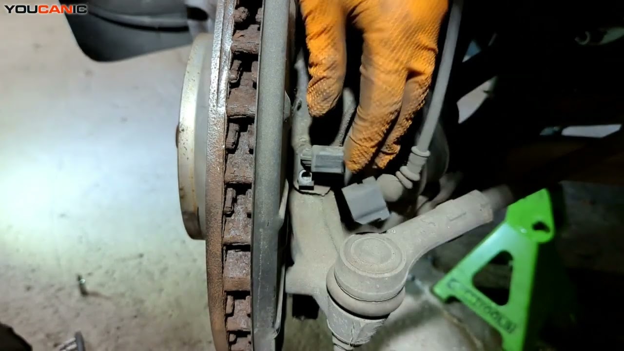 Руководство по замене датчика скорости ABS Audi Q7 2006&ndash;2015 гг. &mdash; решение проблем с датчиком ско...