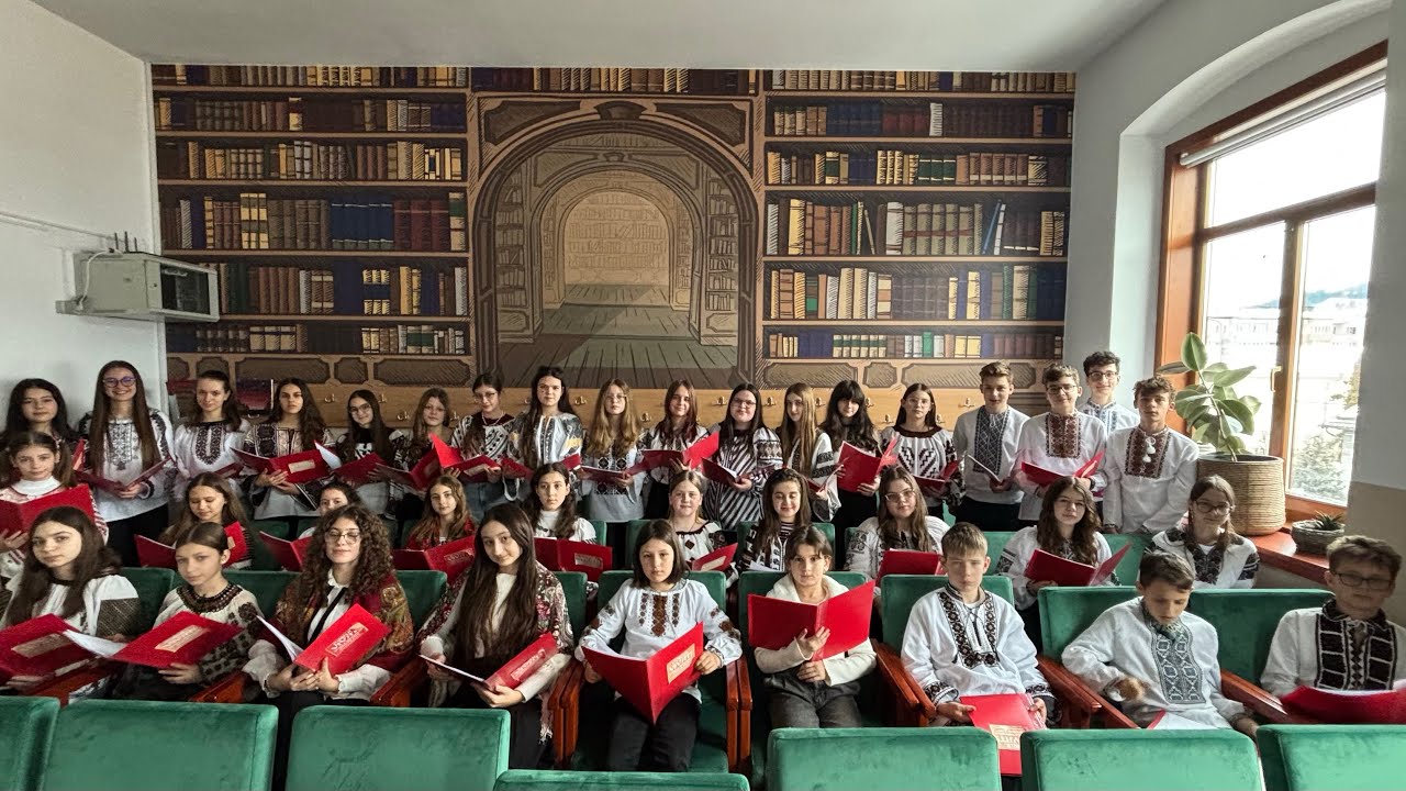 REVEDERE, melodie interpretată de Corul VIVAT, Câmpulung Moldovenesc 