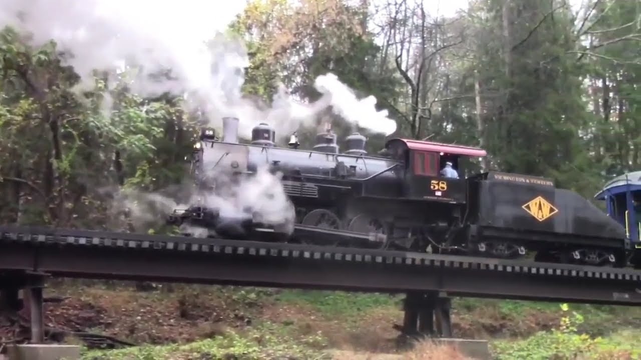 Wilmington and Western's Autumn Leaf Special using a Baltimore and Ohio SW1 and a steam engine