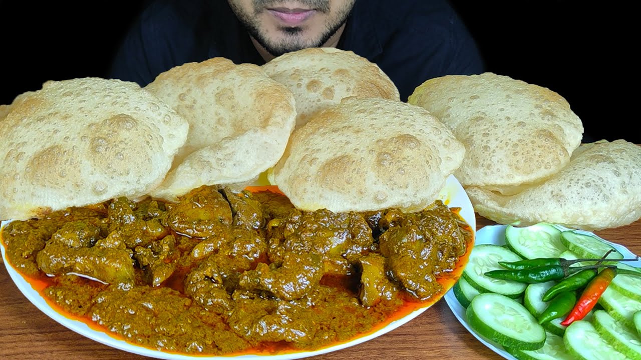 EATING PURI/LUCHI WITH CHICKEN LIVER & GIZZARD CURRY, SALAD | MUKBANG EATING SHOW | EATING SOUNDS
