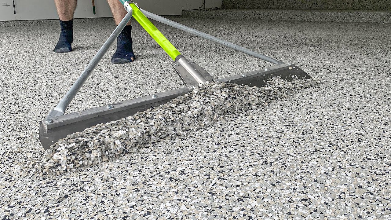What Floor Scraper You Should Use to Prep Epoxy Flake Floor for Second-Coat | Contractor Overview