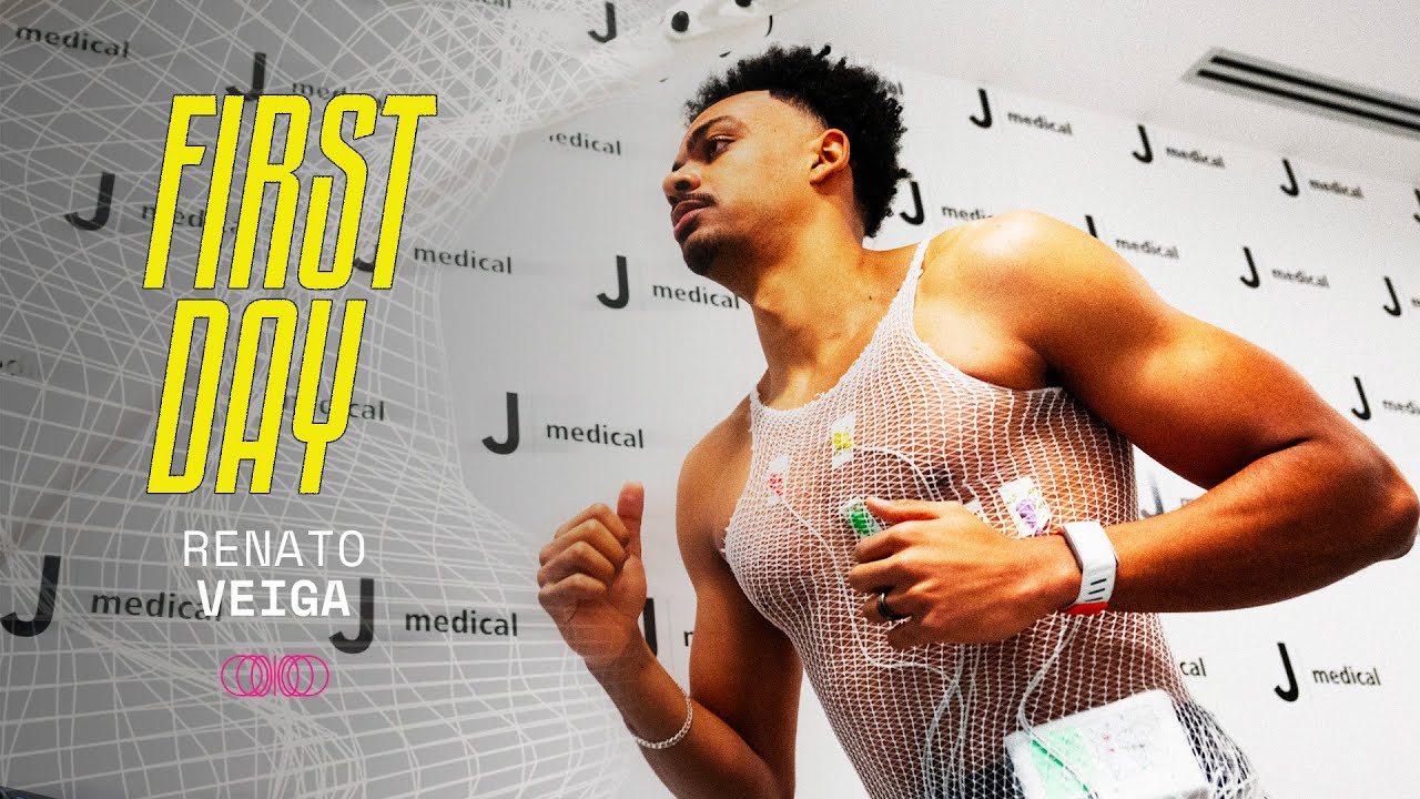 Renato VEIGA signs for JUVENTUS | The FIRST Day in ⚪⚫