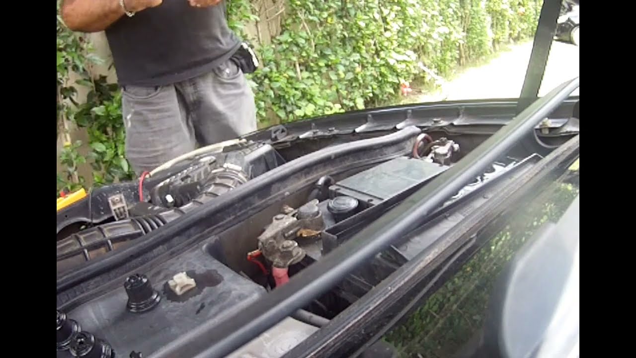 Bateria vazando água, porque ? (análise)