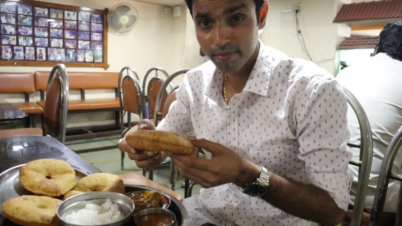 A Taste of Malvani Cuisine in Chiplun-Hotel Abhishek/ होटेल अभिषेक चिपळूण