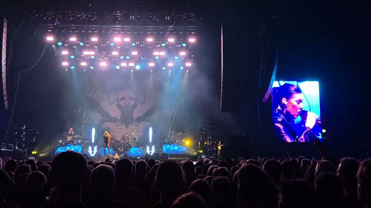 Amaranthe - Strong - Ziggo Dome - 7-02-26