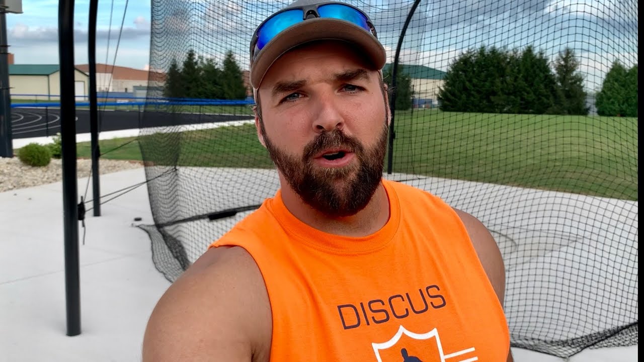 Discus throw training.. the 2-1 split