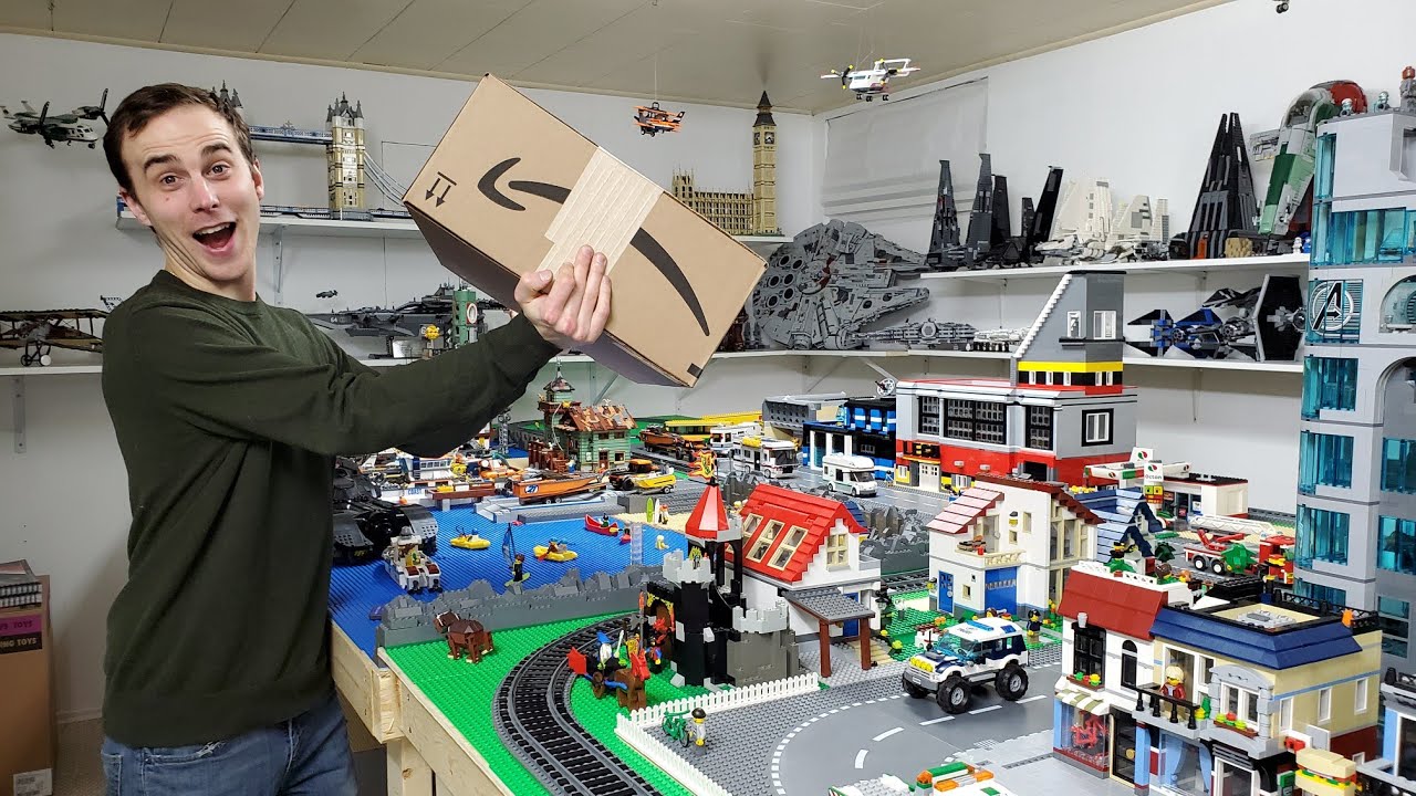 Cyber Monday LEGO Deal & Mini Room Update