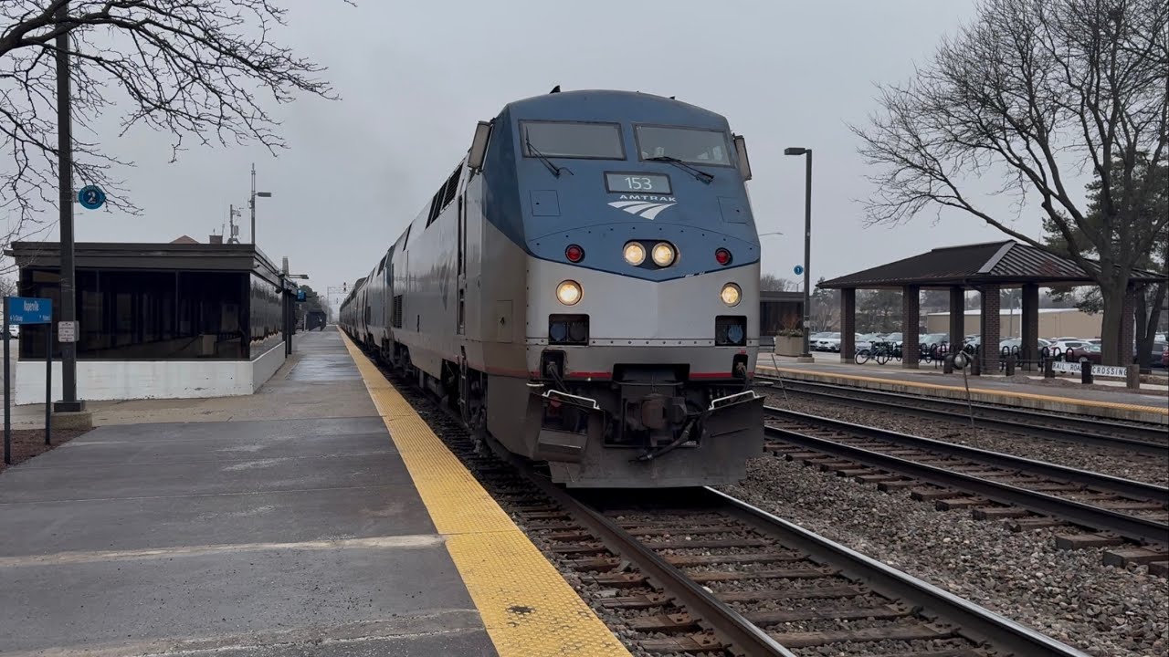 The California Zephyr | Naperville Railfanning