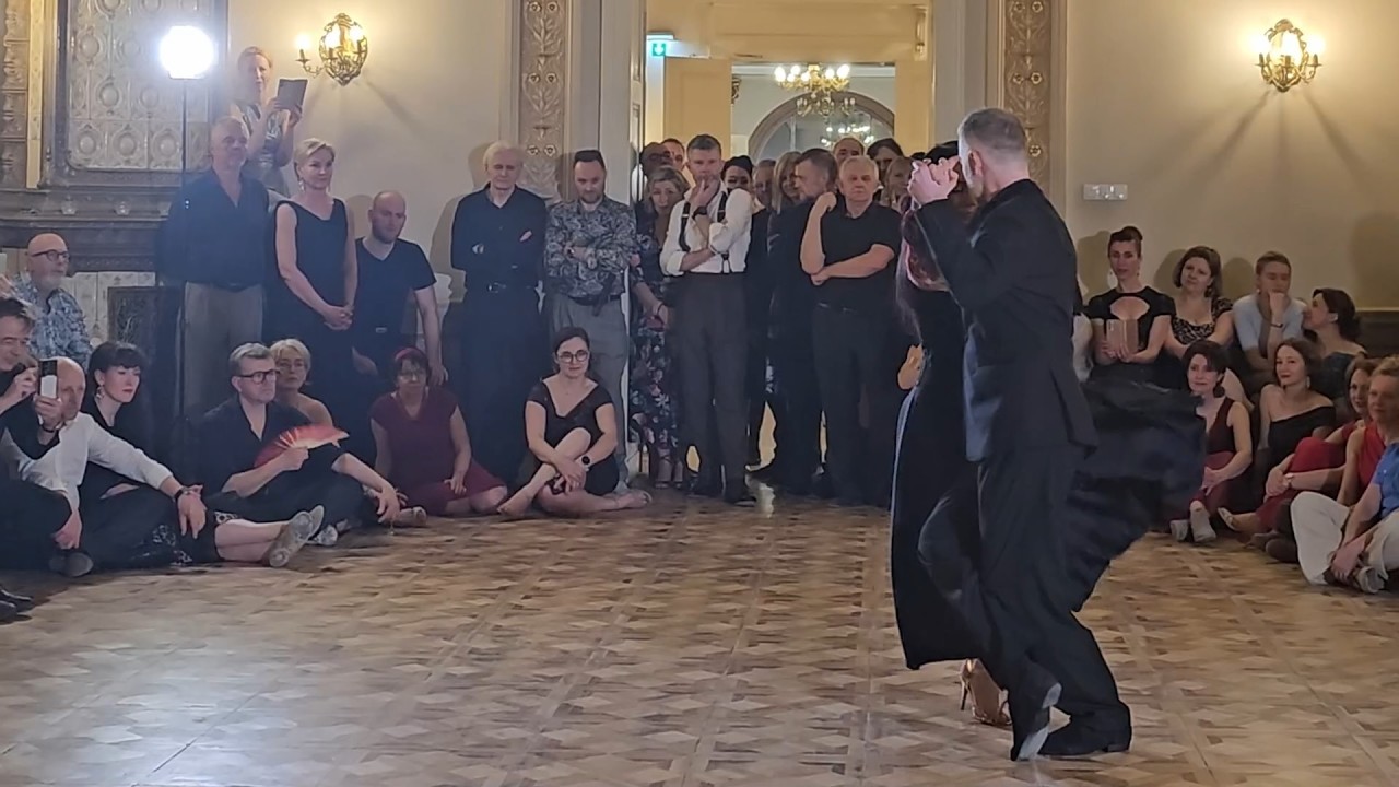 Joanna Jabłońska & Piotr Bochiński, Pałac Biedrusko, Corazón