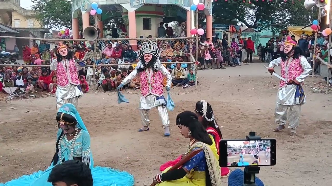রয়্যাল ছৌ একাডেমি খুব সুন্দর মেল নাচ 