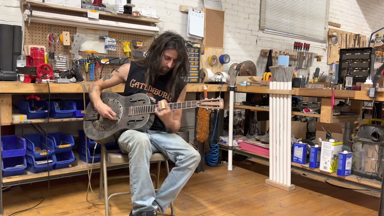 I got a new guitar!  Mule Resophonic Guitars are sick!