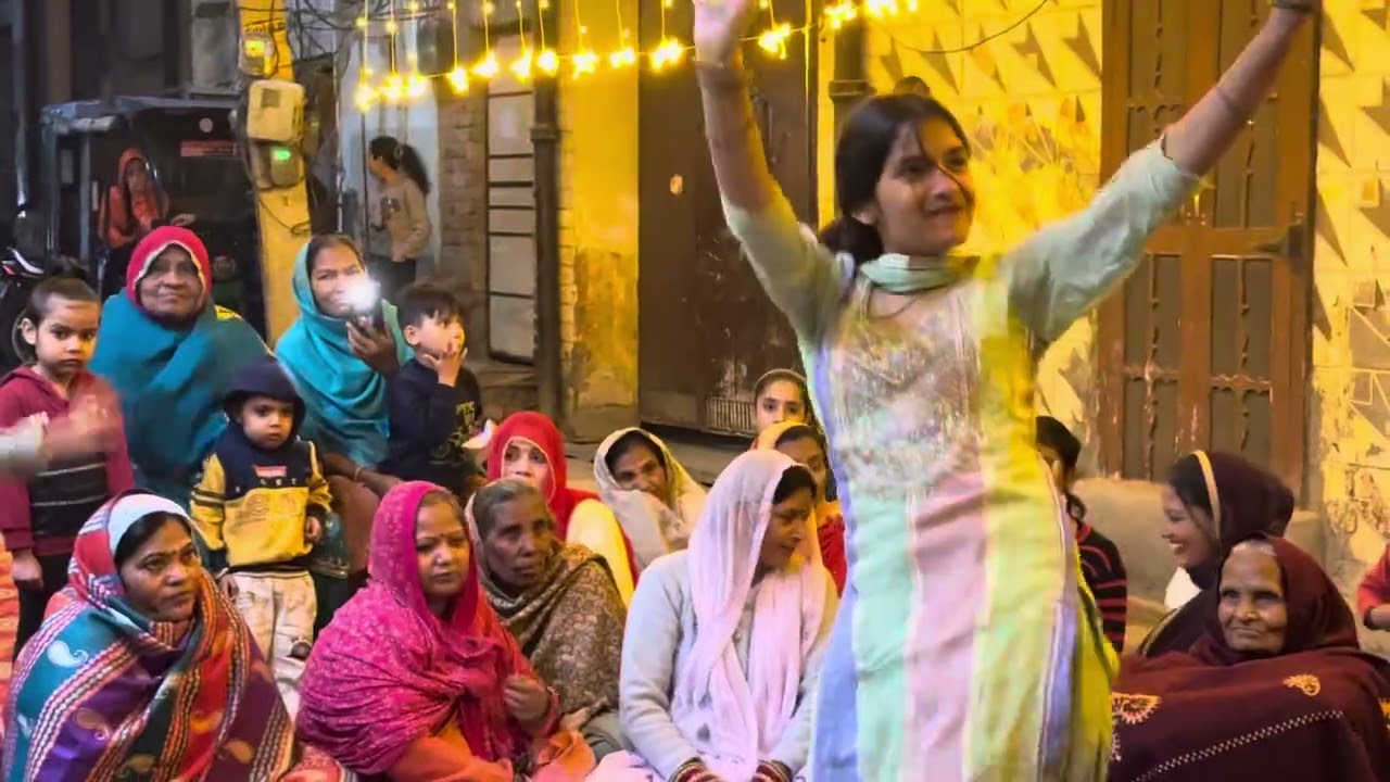 Prachi performance 🥰 Sas meri matakni prachi