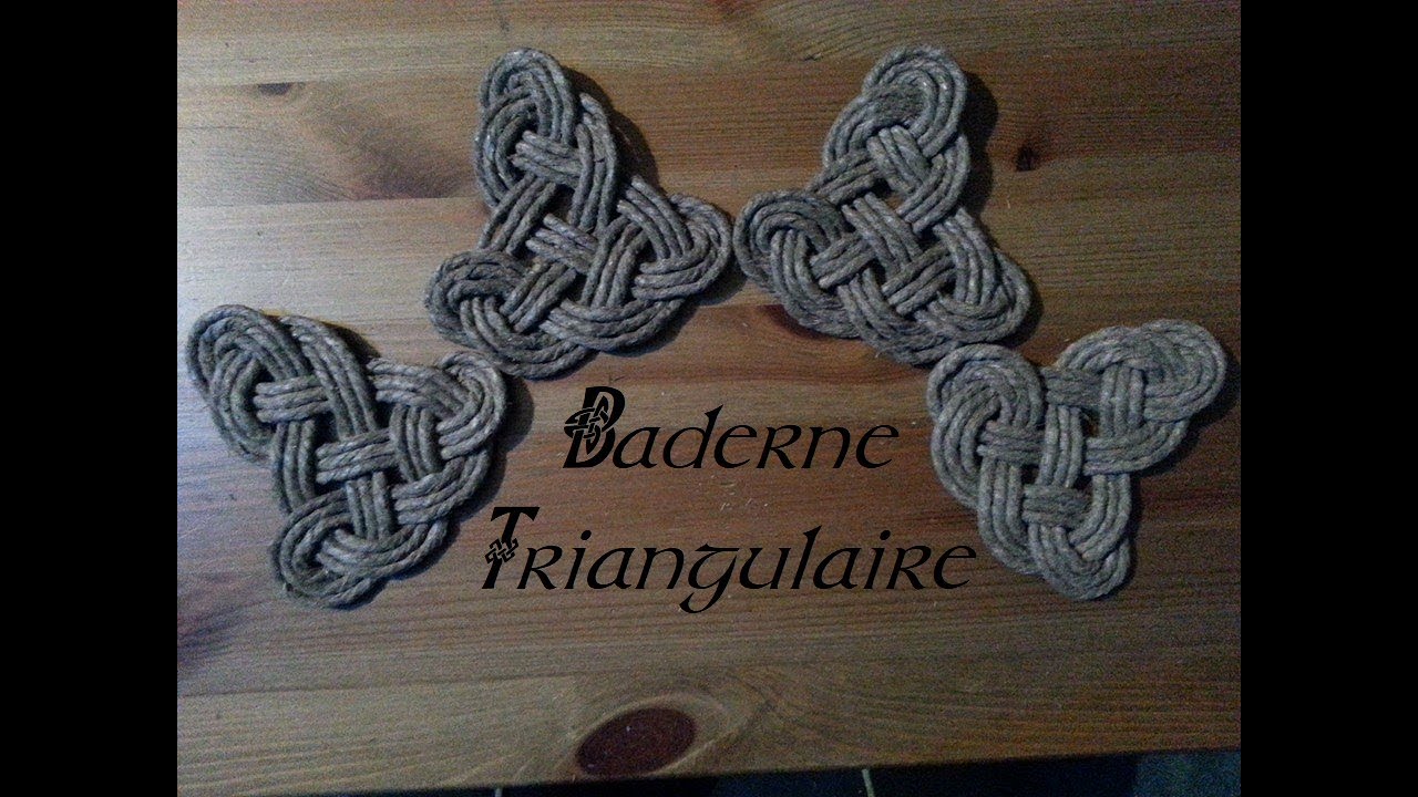 Baderne triangulaire [01] (Noeuds plats #4)