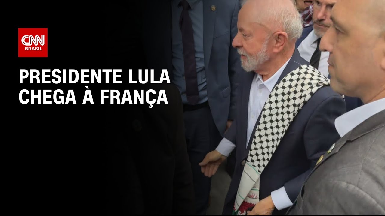 Lula chega à França para se encontrar com Emmanuel Macron | LIVE CNN