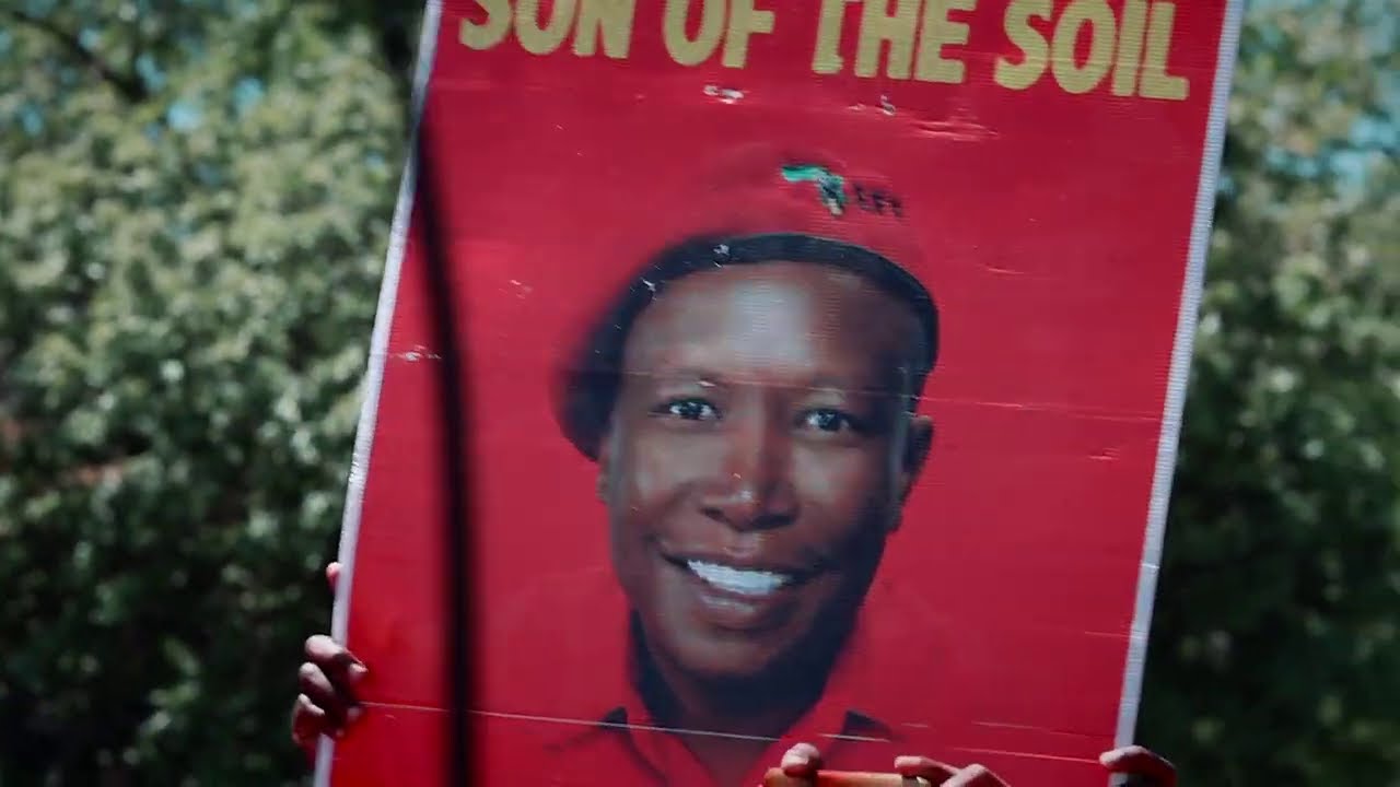 EFF descend on Brackenfell High School