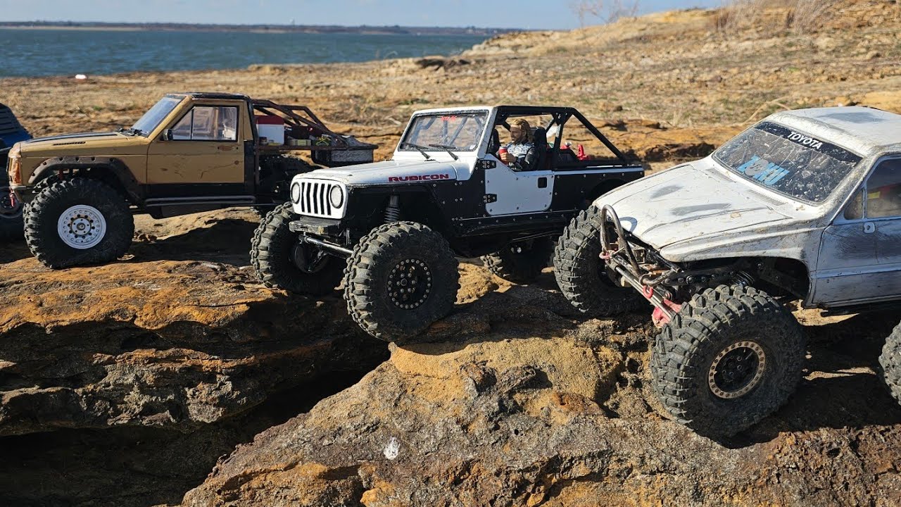 Scale RC Crawlers in Mini Sand Hollow-ish