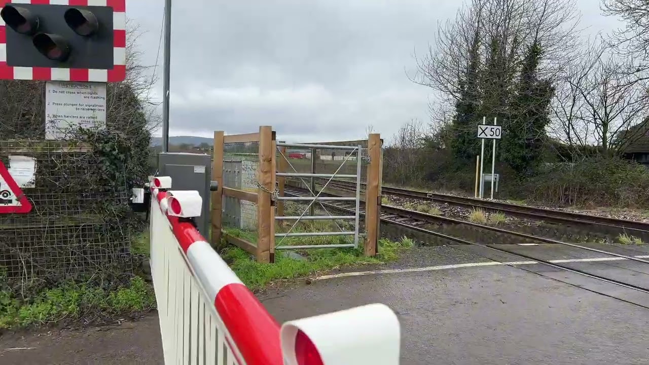 Ley level crossing (Gloucestershire)