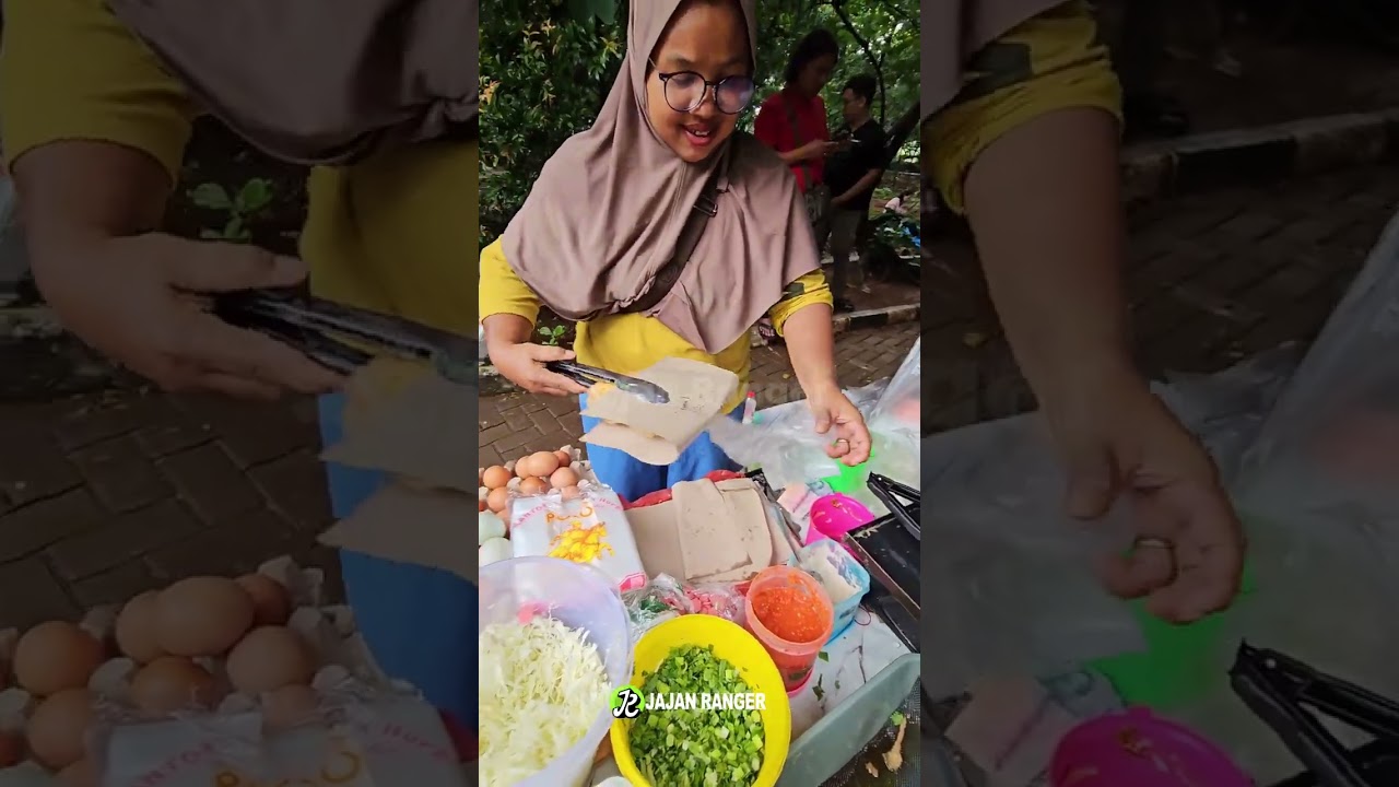 Nasi goreng porsi 6ribu cocok untuk sarapan , lokasi Gor bekasi