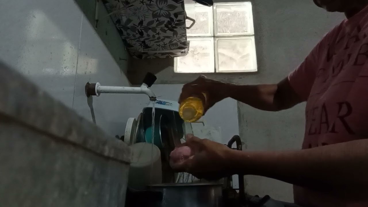 GENTEEEEE,PORQUE O ÓLEO DE SOJA É DA MESMA COR?