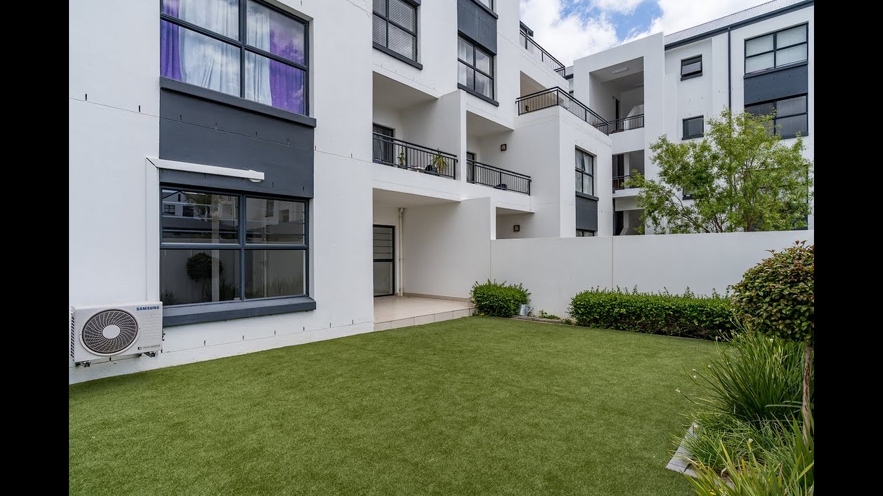 962 De Velde, Somerset West - R 11 500 pm (Rental) / R 1 925 000 (For Sale)