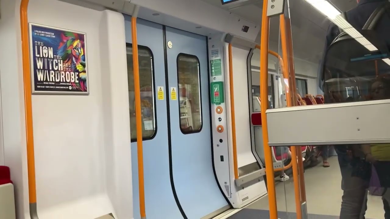 UK train announcements 1