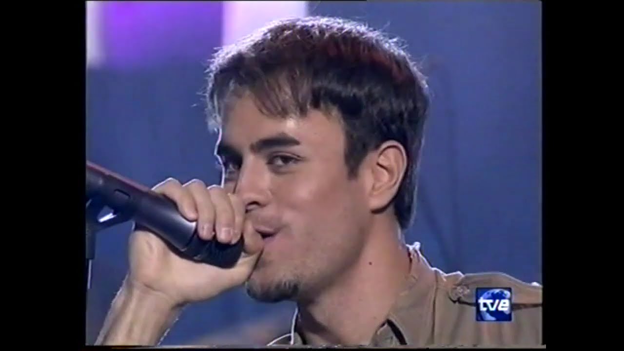 Enrique Iglesias - Escape (Live)