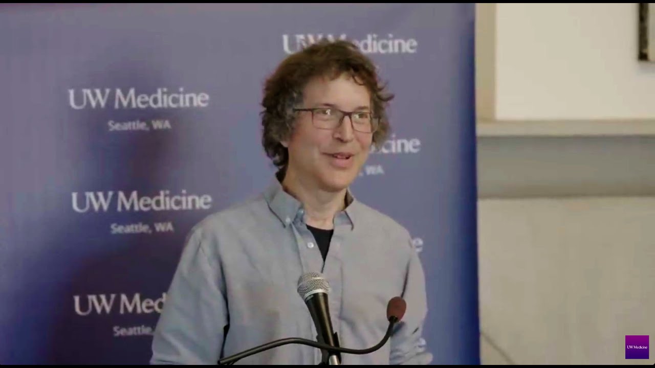 Пресс-конференция UW Medicine в прямом эфире: биохимик Дэвид Бейкер получает Нобелевскую премию