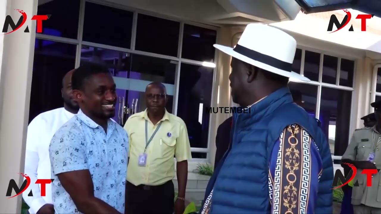 See How PRESIDENT Raila Odinga arrived in Mombasa received by Governor Abdulswamad!!