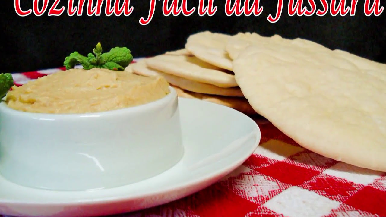 Pão árabe, sírio, libanês com farinha, água e sal, super fácil.