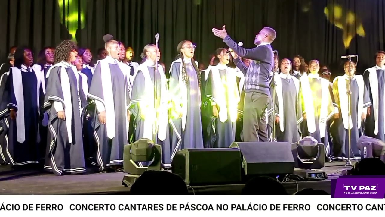 Alvo mais que a neve, foi o título do segundo hino do CCB luz no concerto 
