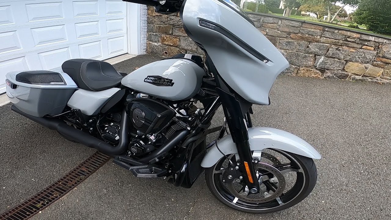 MrBobby C 2024 Street Glide
