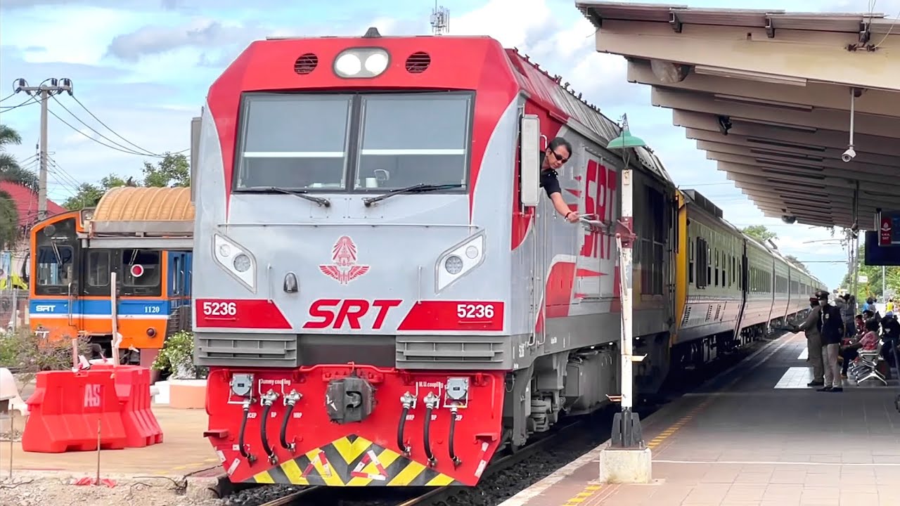 SRT. #รับห่วงในเขตปริมณฑล รถไฟไทยสายใต้หลายขบวนที่สถานีรถไฟนครปฐม มีขบวน 37+45 พ่วงริ้วพิเศษสุดแปลก!