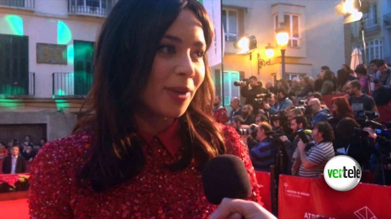Dafne Fern&aacute;ndez nos 'abre' su 