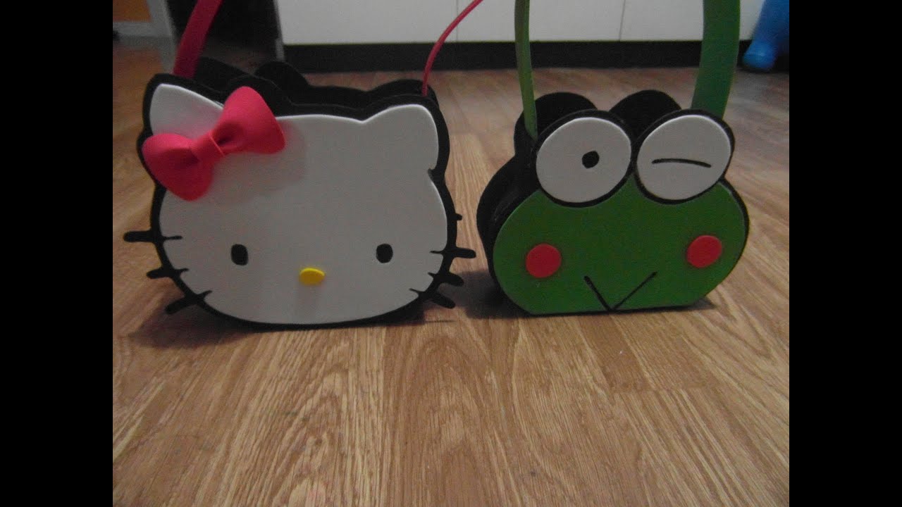 MANUALIDADES :como hacer bolso (dulcero) keroppi amigo Hello kitty de goma eva paso apaso (foamI)