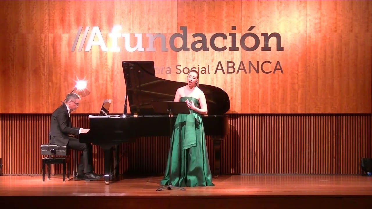 En Cornes - Octavio V&aacute;zquez (Andrea Rey / Aurelio Viribay)
