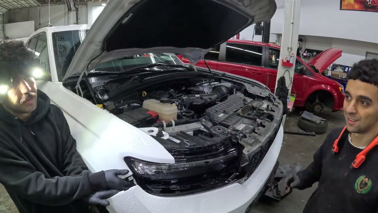 2022 jeep grand cherokee Head Light replacement 